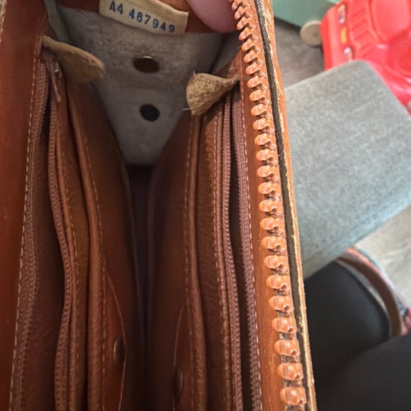 Doonie & bourke handbag - Picture 3 of 5